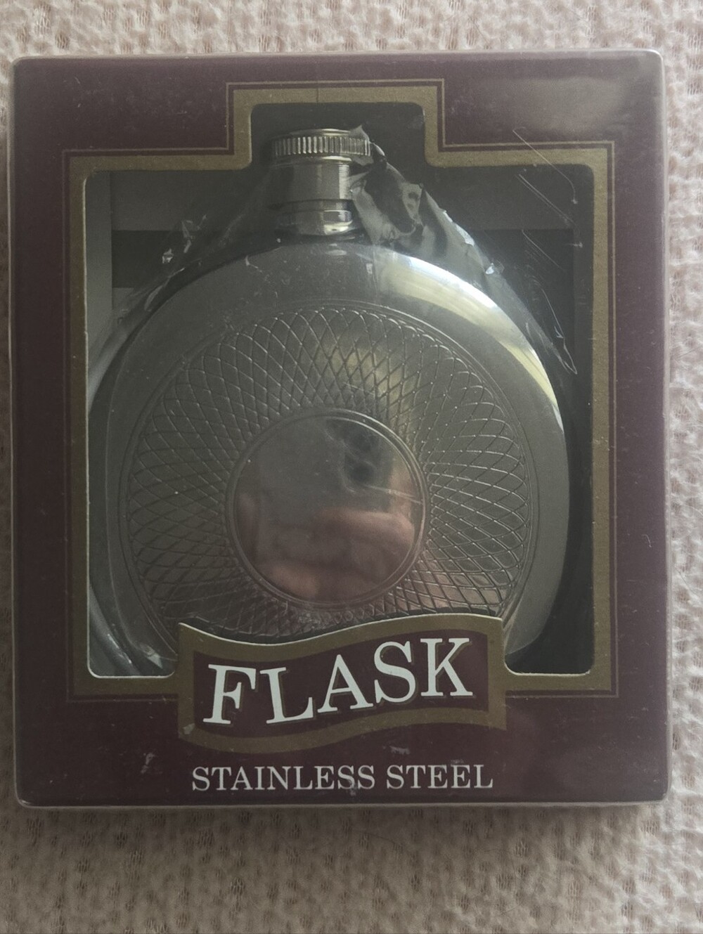 NWT Round Stainless Steel Hip Flask In Original Gift Box Packaging
